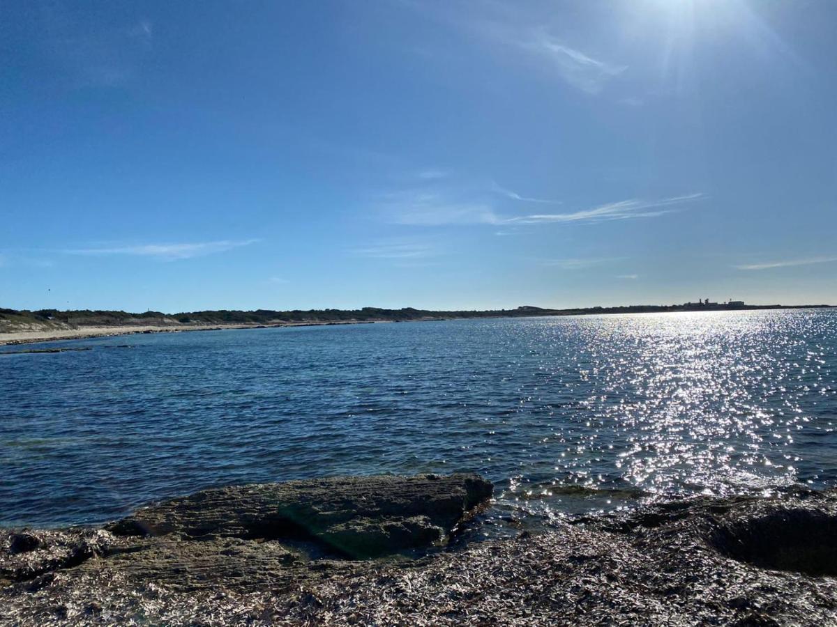 I Fenicotteri - Appartamenti Sul Mare Calasetta Exterior foto