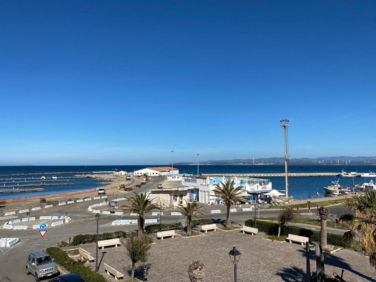 I Fenicotteri - Appartamenti Sul Mare Calasetta Exterior foto